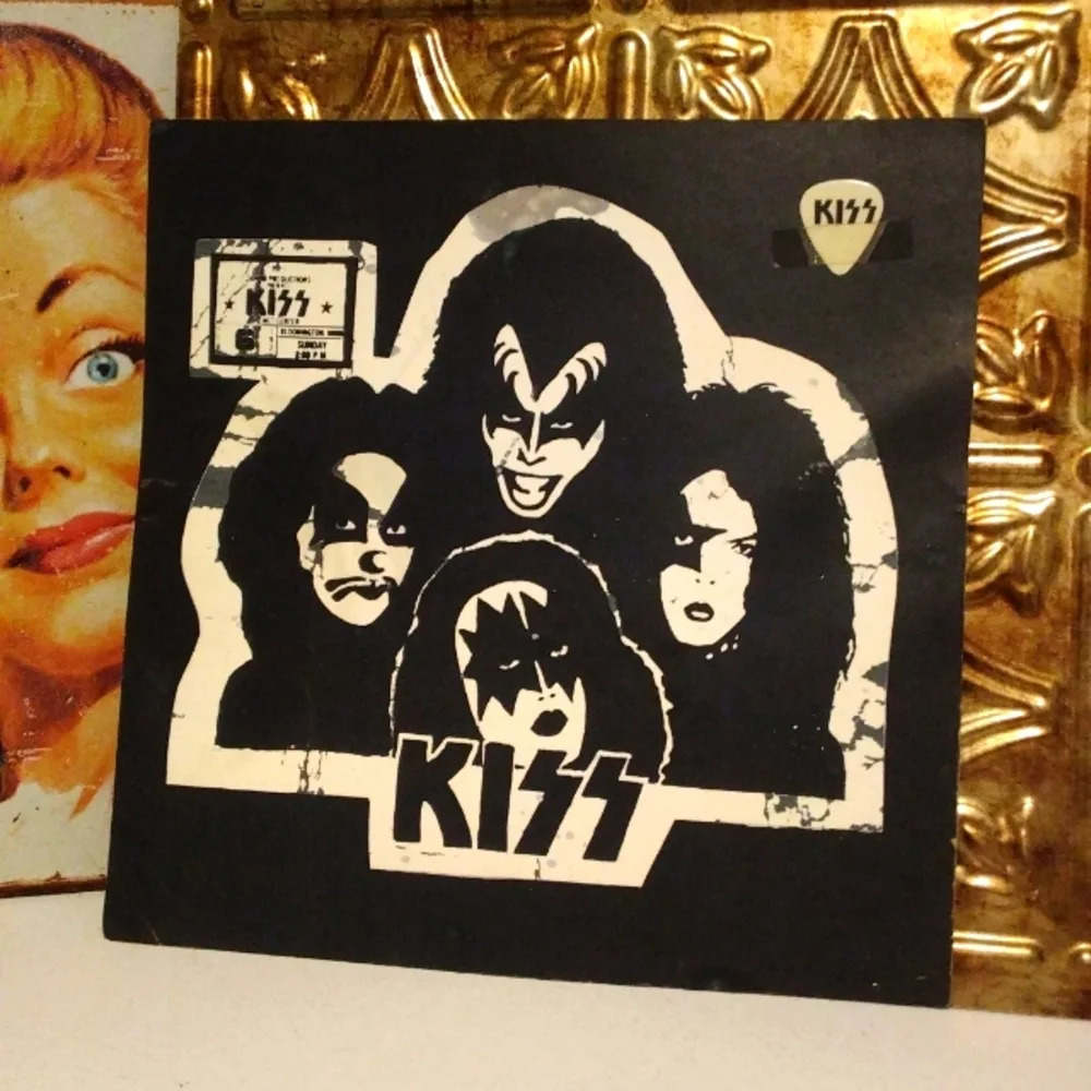 1977 Kiss Promotional Guitar Pick Met Center Bloomington Minnesota